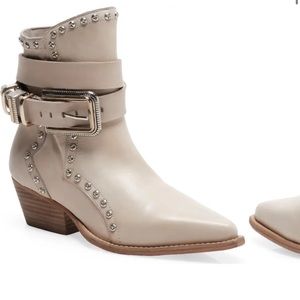 Billy Western Pointed Toe Boot
(Women)